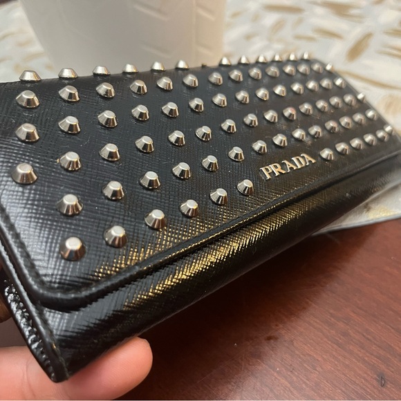 ‼️SOLD‼️PRADA Long Wallet Black Saffiano Leather studded Limited Edition - Picture 3 of 15